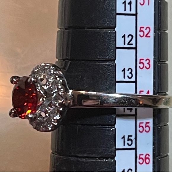 🎈Beautiful 925 Sterling Silver Sun Garnet Round Halo Cut with Shining CZs! - Picture 9 of 13